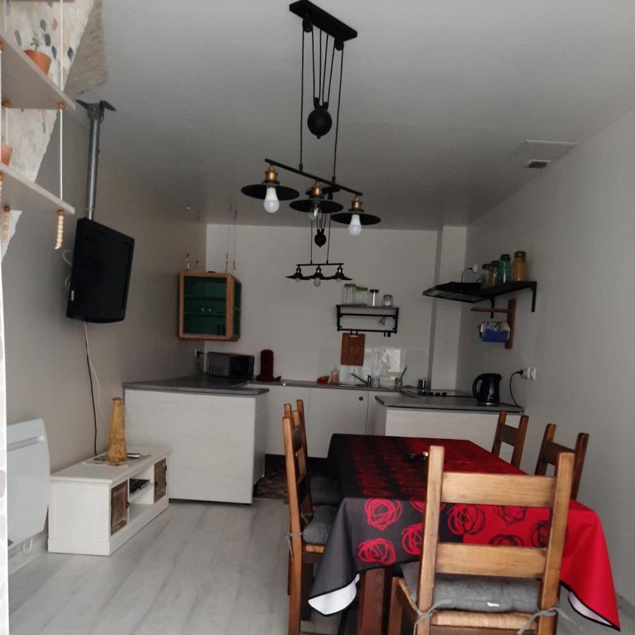 Maisonnette Paulhannaise Extérieur photo